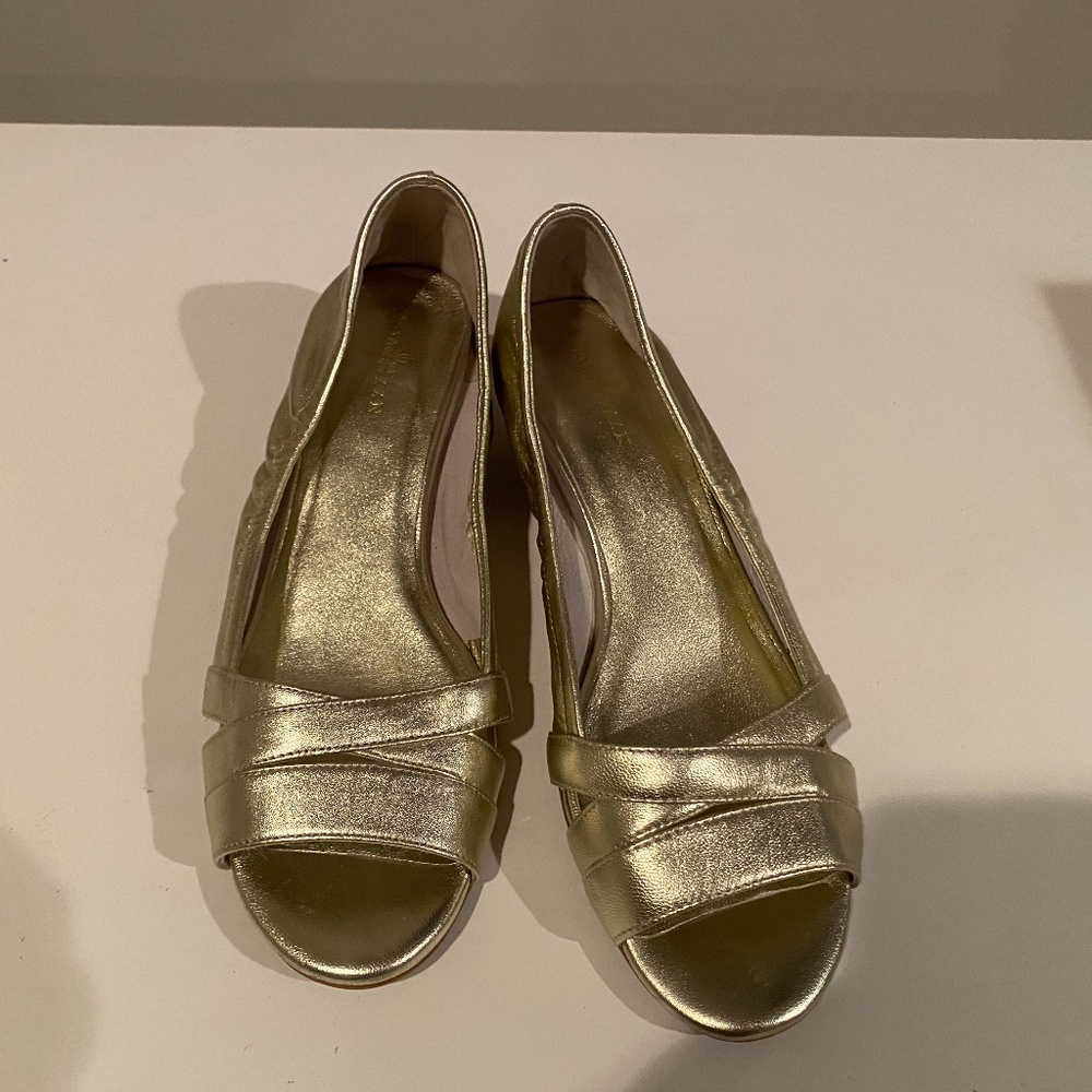 COLEHAAN NIKE AIR GOLD METALLIC WEDGE SHOE 6.5B
